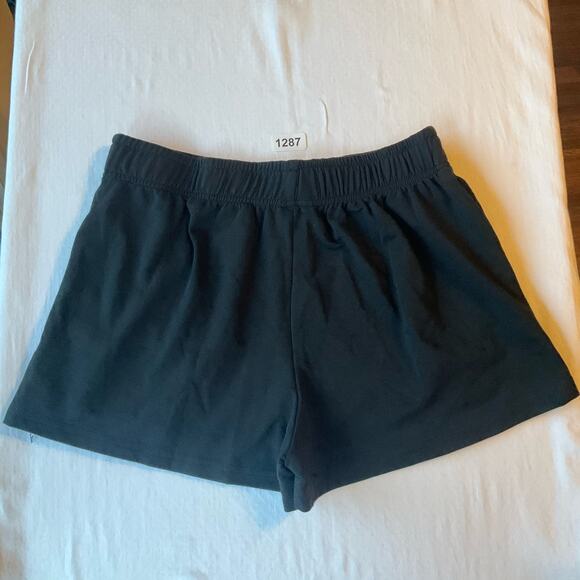 Women’s Casual Workout Short Shorts size L, Solid Black - Picture 8 of 9